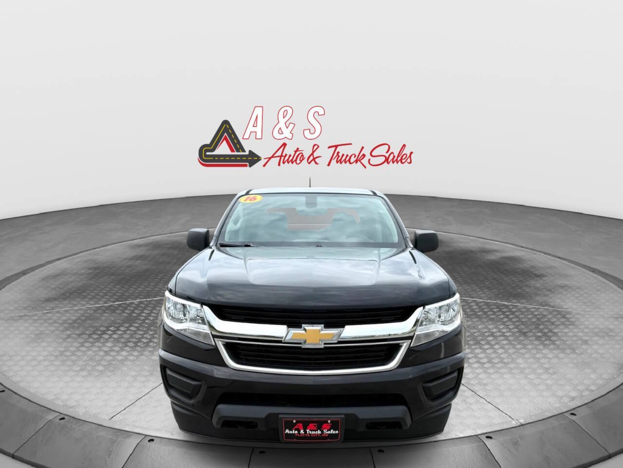 Used 2016 Chevrolet Colorado W/T w/ WT Convenience Package AWD/4WD image 2
