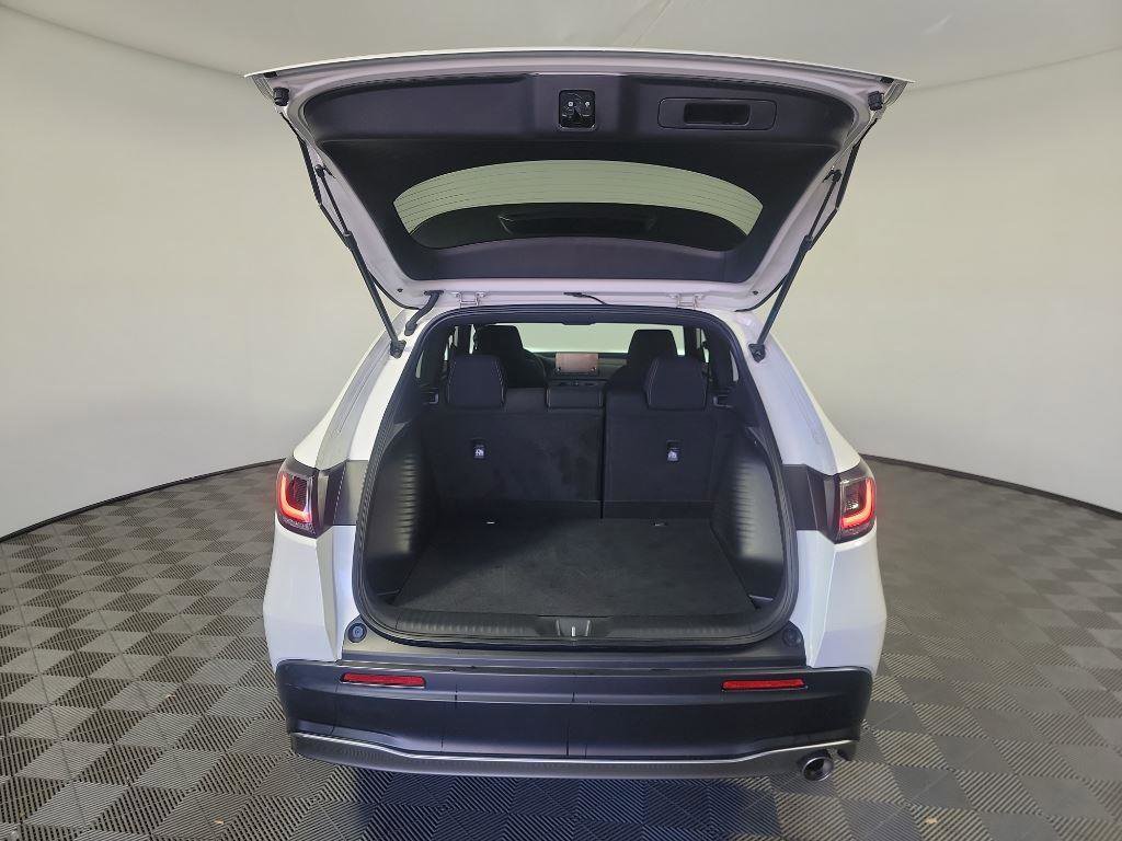 Certified 2025 Honda HR-V Sport image 8