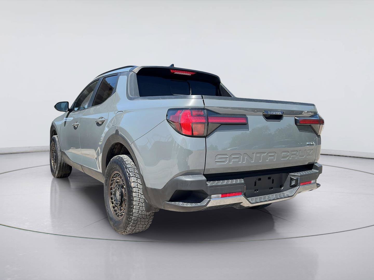 Used 2022 Hyundai Santa Cruz Limited AWD/4WD image 7