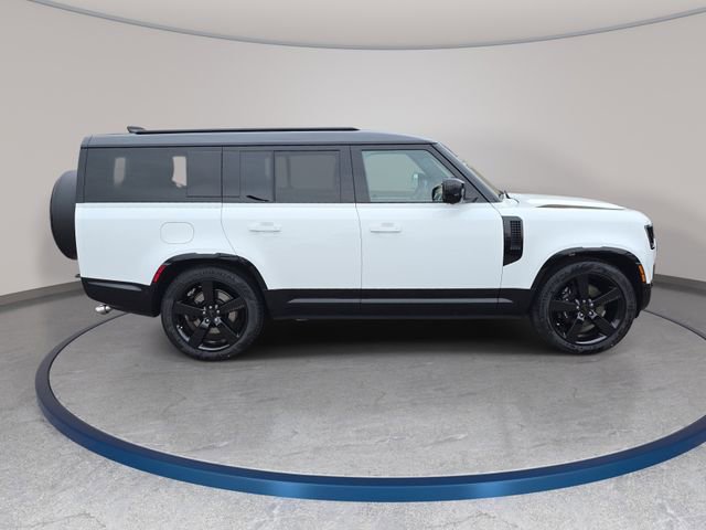 New 2026 Land Rover Defender 130 V8 image 4