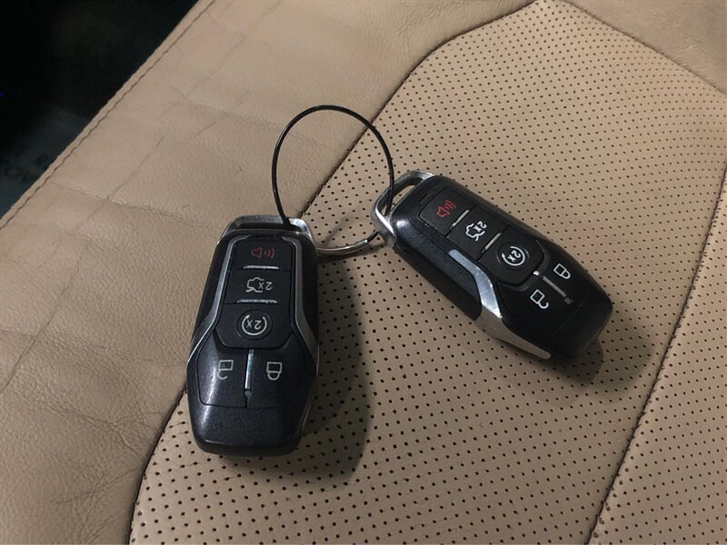 Used 2016 Ford Explorer Limited AWD/4WD image 25