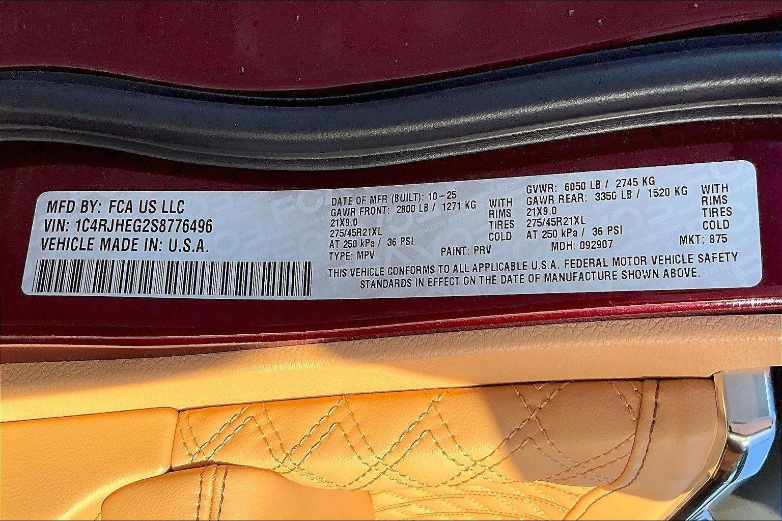 New 2025 Jeep Grand Cherokee Summit image 8