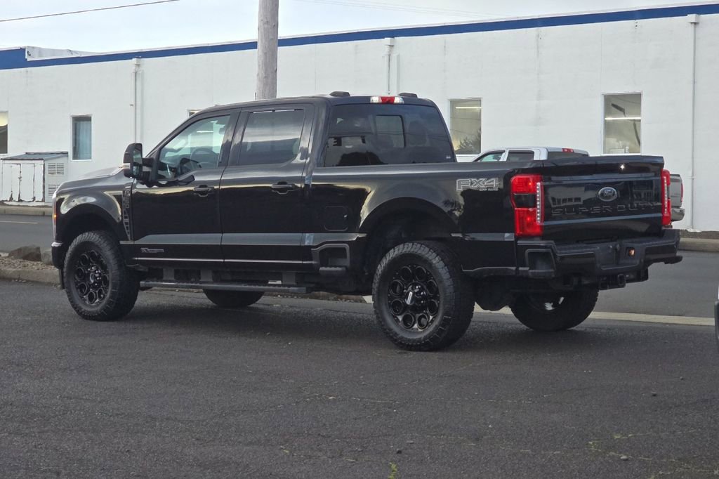 Used 2023 Ford F250 Lariat w/ Lariat Ultimate Package AWD/4WD image 5