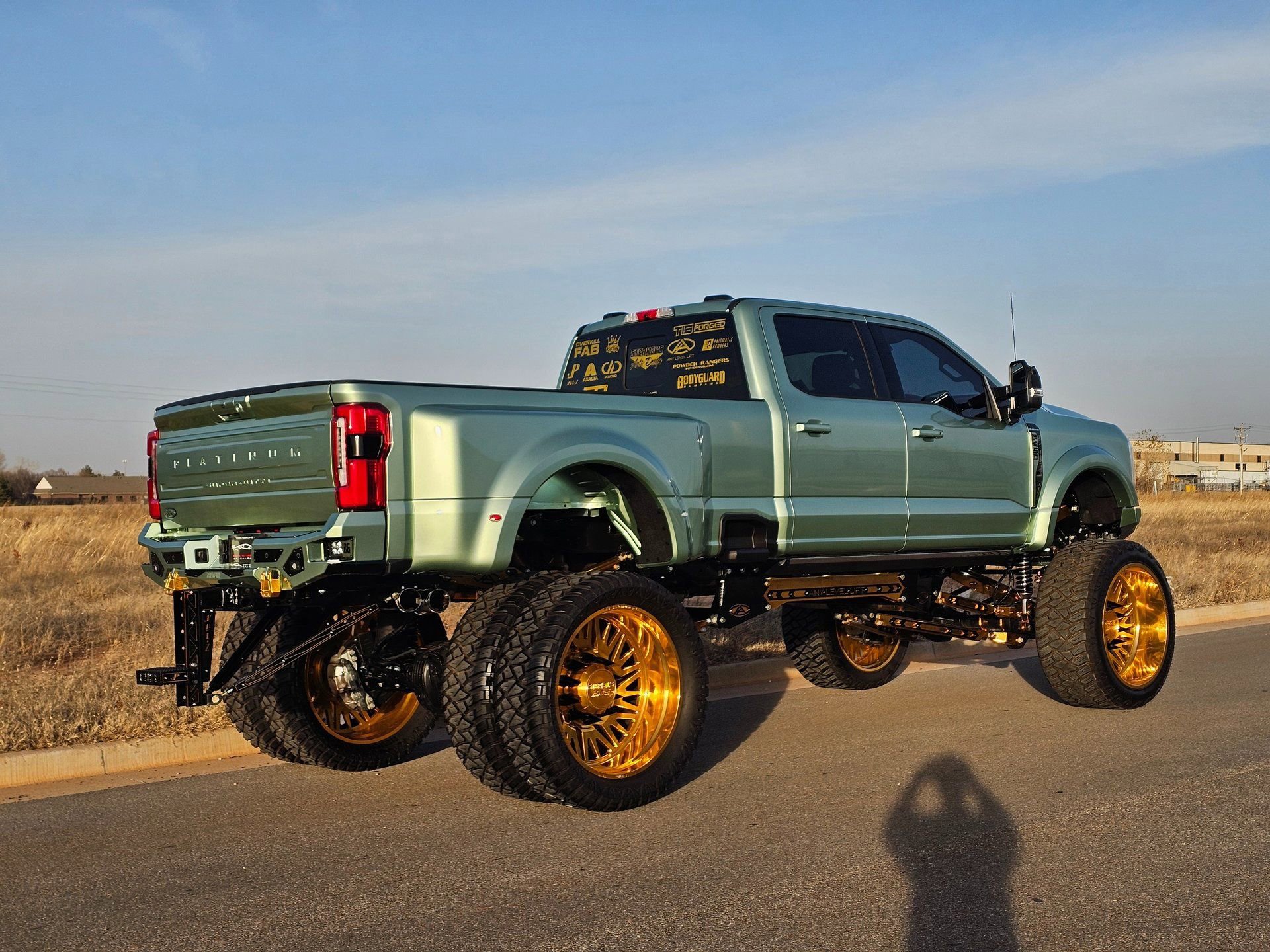 Used 2024 Ford F450 Platinum AWD/4WD image 11