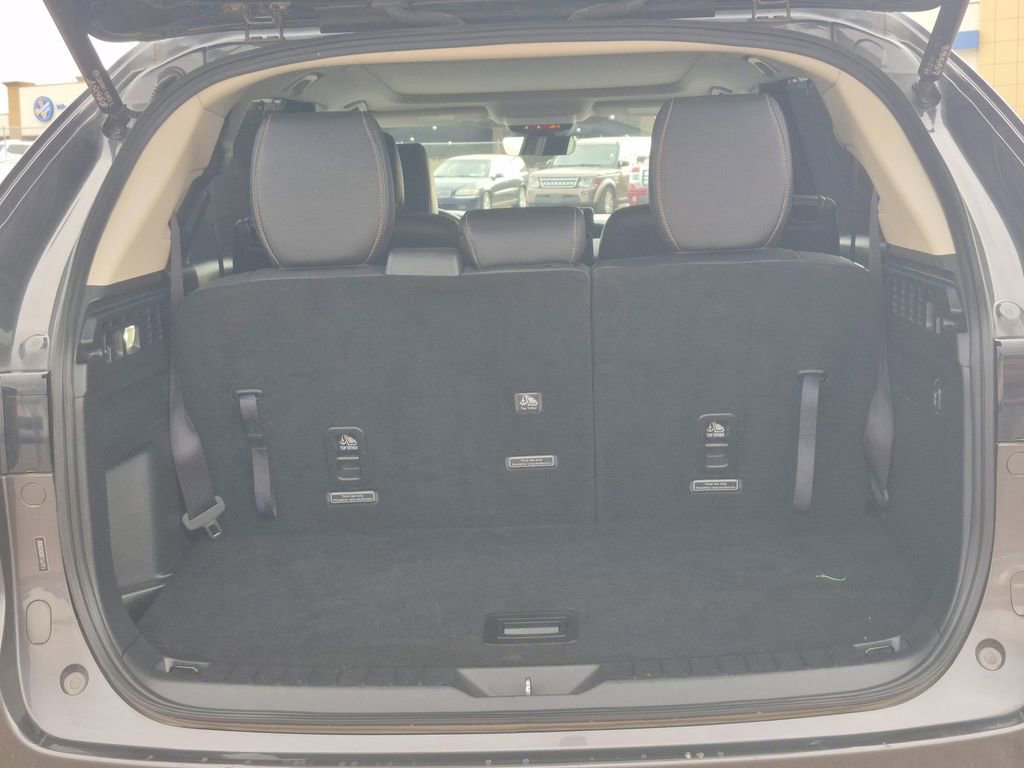 Used 2024 MAZDA CX-90 3.3 Turbo w/ Premium Package image 16