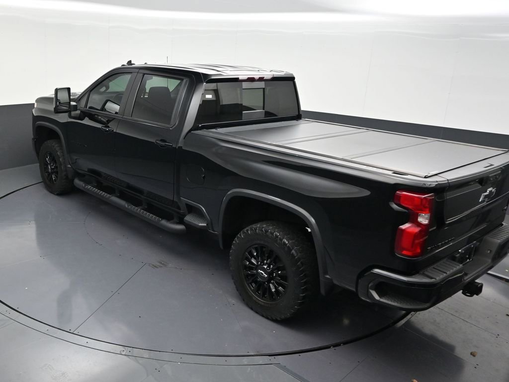 Used 2023 Chevrolet Silverado 2500 LTZ w/ LTZ Plus Package image 18