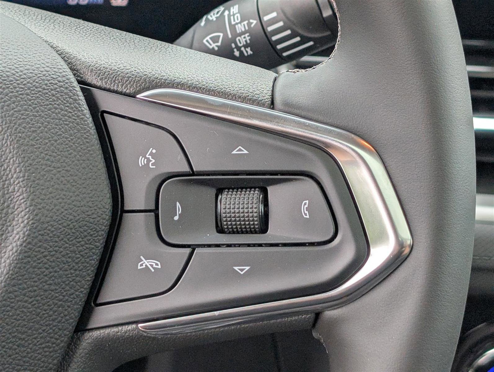 New 2025 Chevrolet TrailBlazer LT w/ LT Cold Weather Package image 18