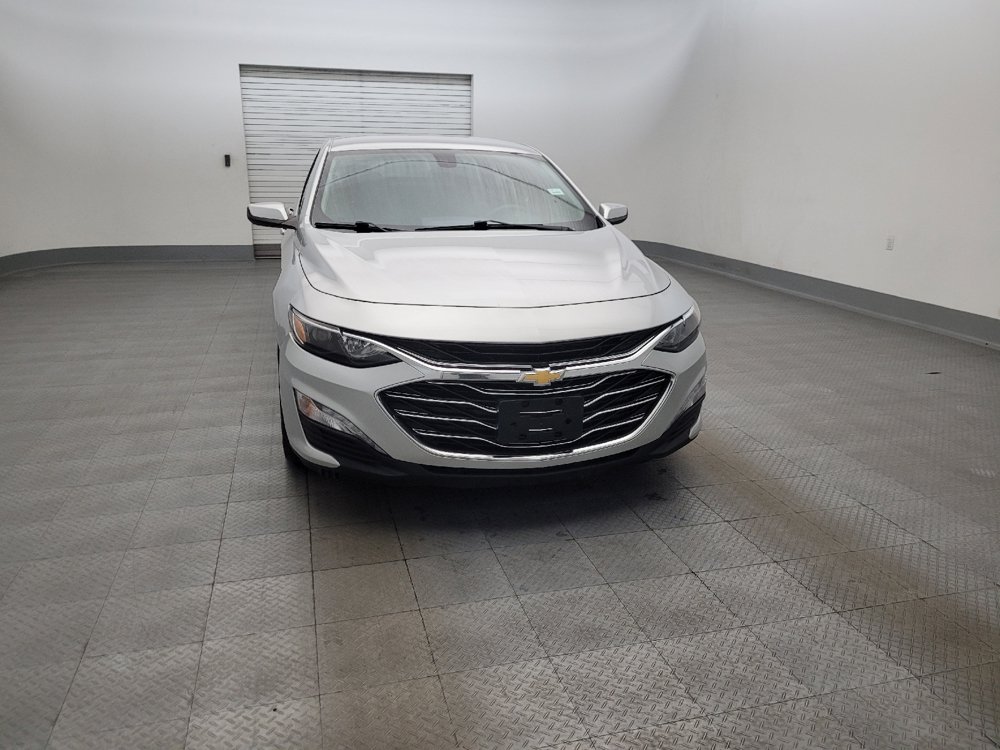 Used 2020 Chevrolet Malibu LT FWD image 14