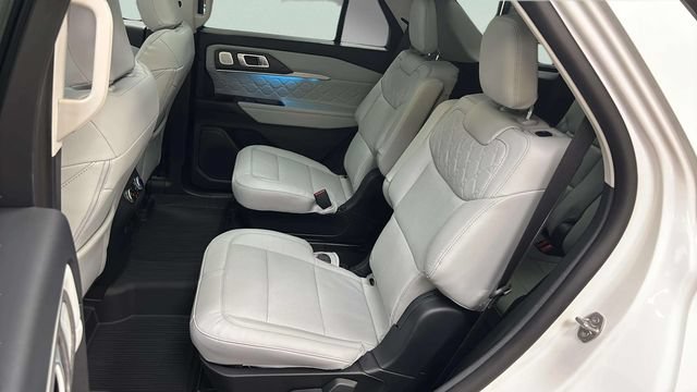 New 2026 Ford Explorer Platinum w/ LUX Leather Package AWD/4WD image 38
