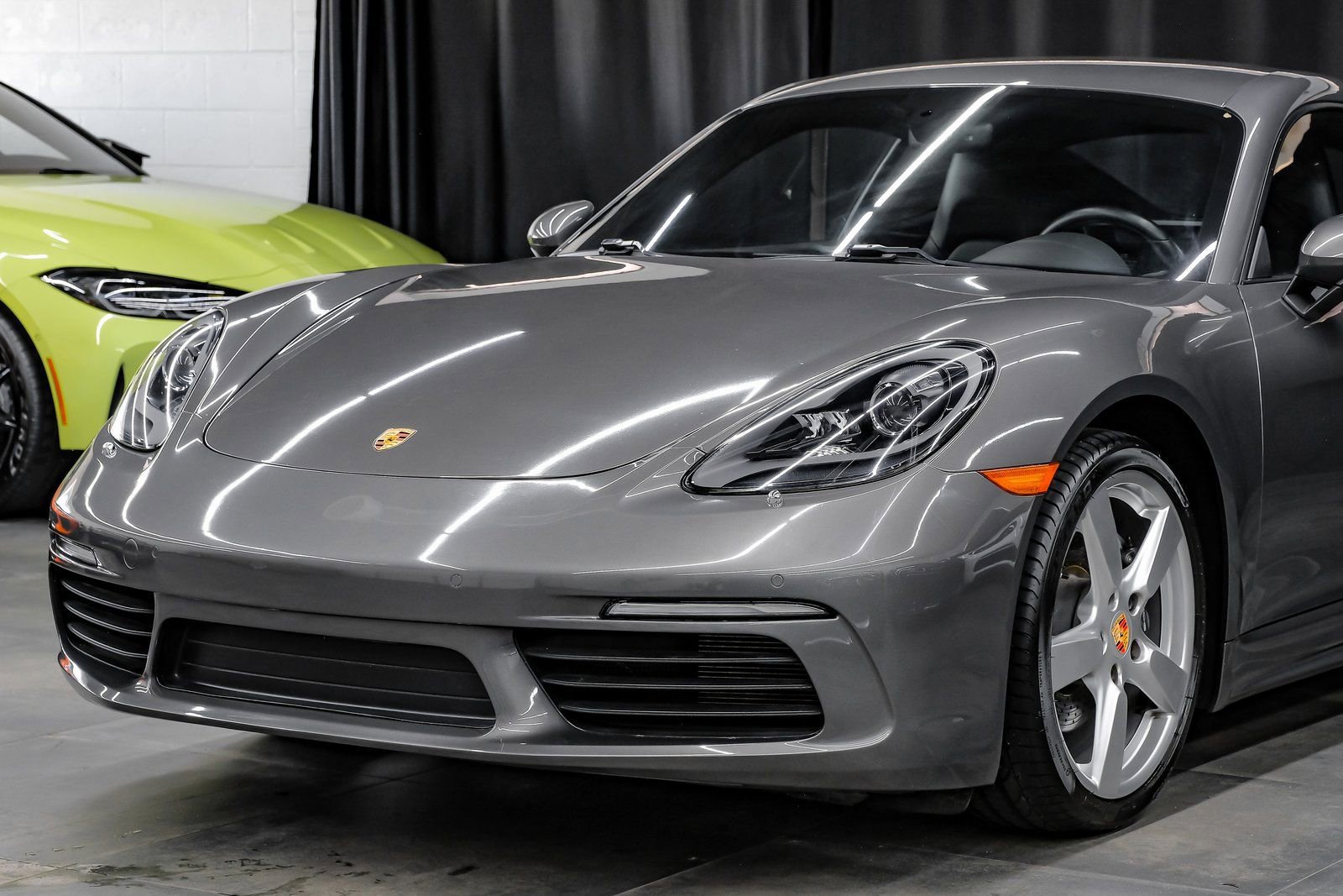 Used 2022 Porsche 718 Cayman image 6