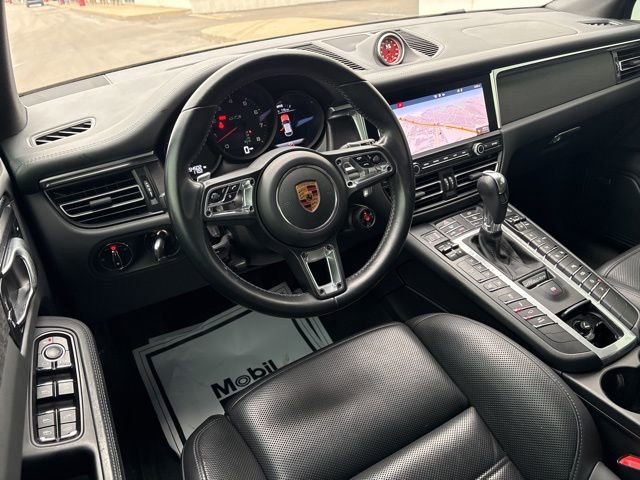 Used 2021 Porsche Macan GTS image 25
