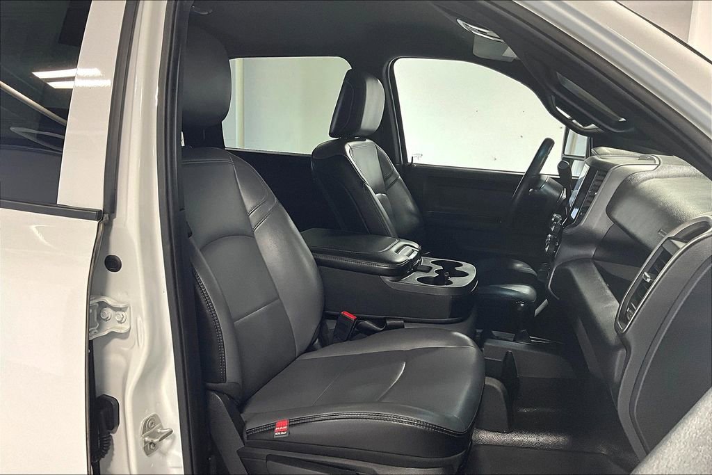 Used 2024 RAM 2500 Tradesman w/ Chrome Appearance Group image 10