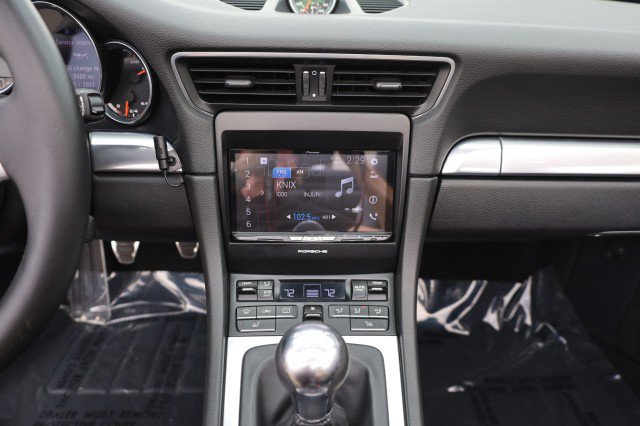 Used 2015 Porsche 911 Carrera S RWD image 35