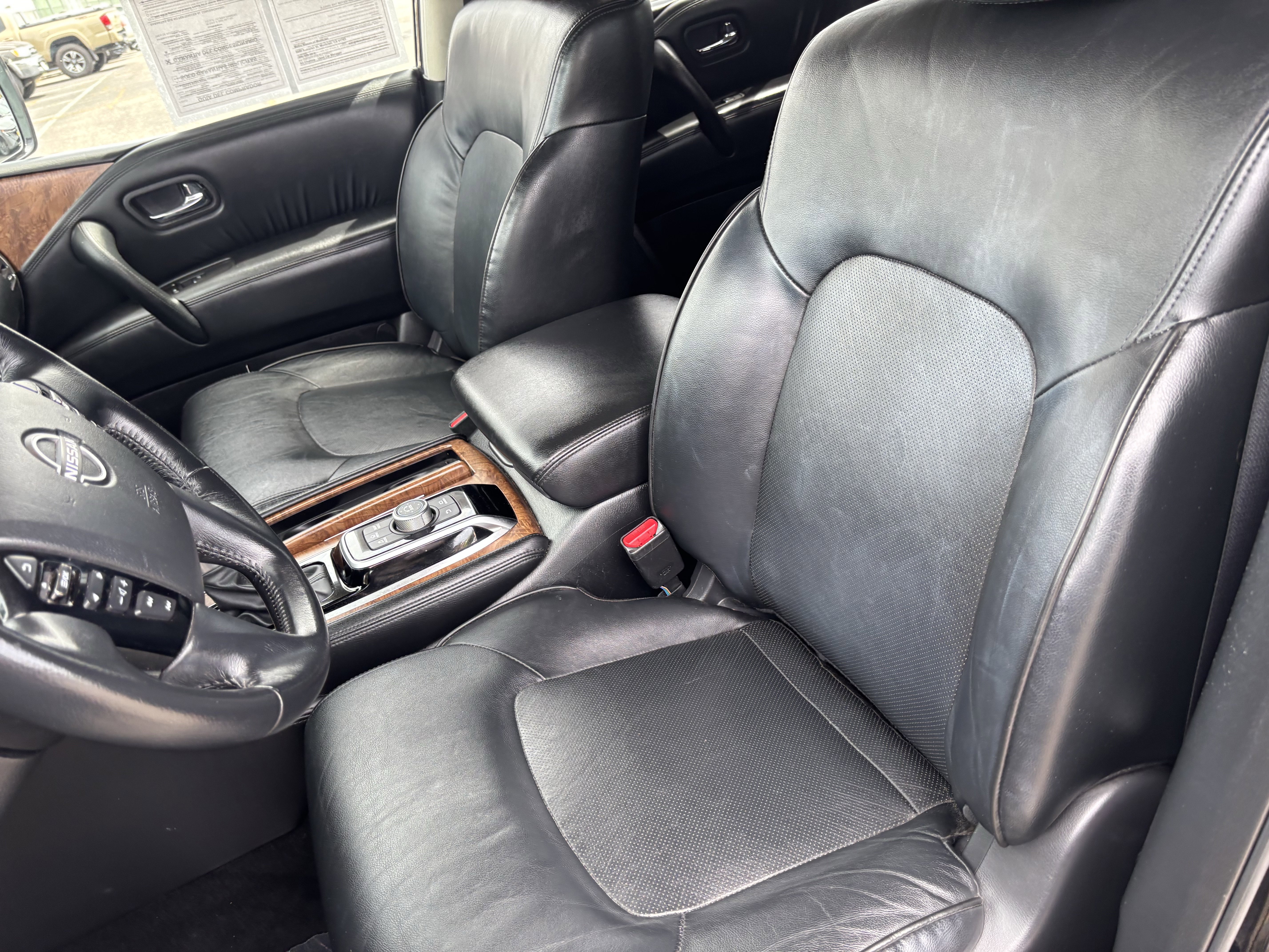 Used 2024 Nissan Armada SL w/ Captain's Chairs Package RWD image 19