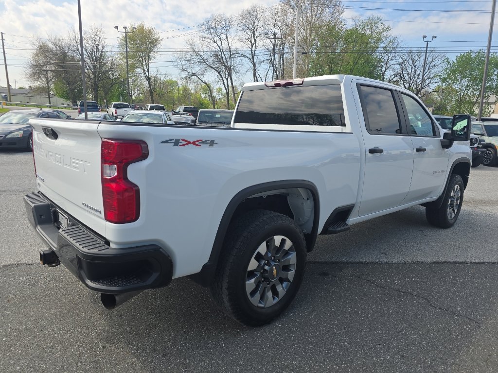 Used 2023 Chevrolet Silverado 2500 Custom w/ Custom Value Package AWD/4WD image 5