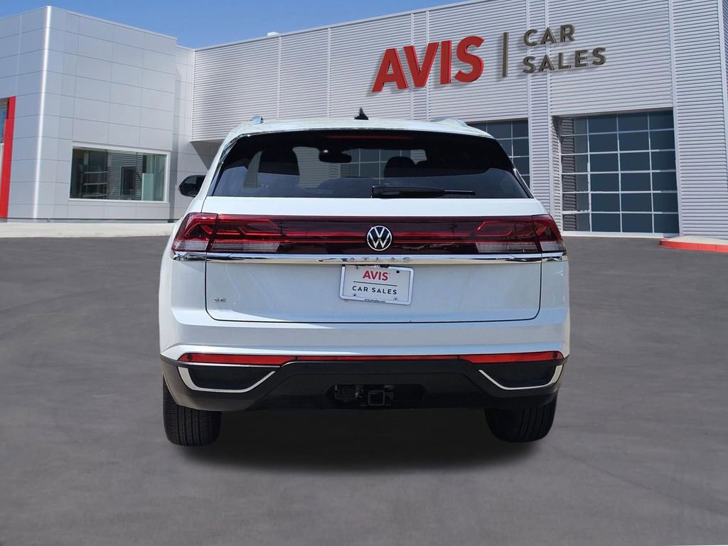 Used 2025 Volkswagen Atlas Cross Sport SE image 5