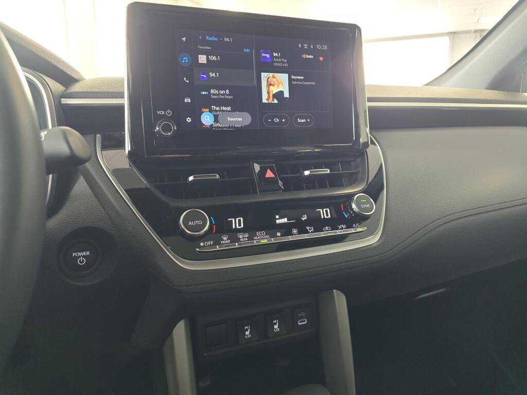 Used 2025 Toyota Corolla Cross AWD Hybrid w/ Convenience Package image 30