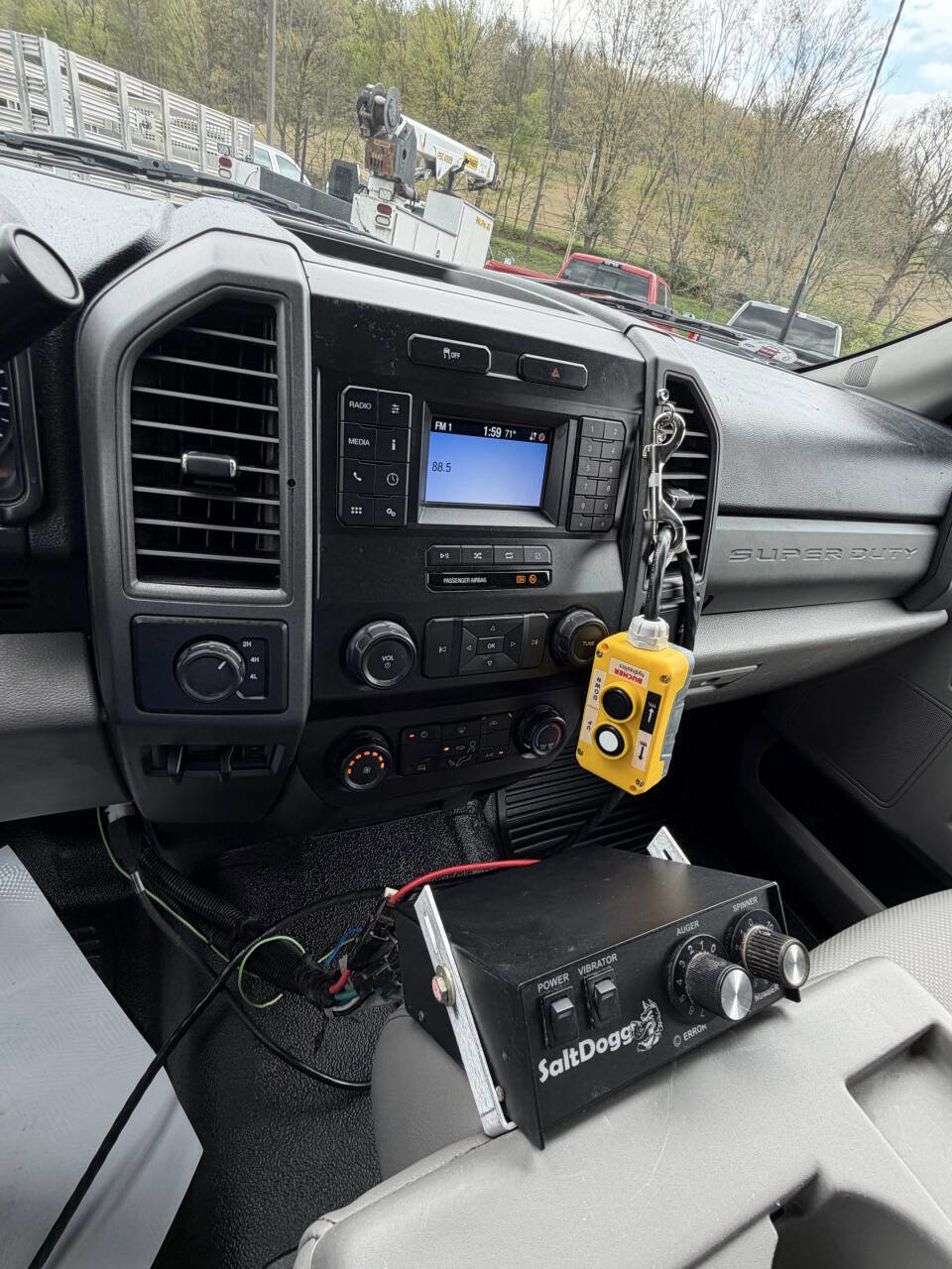 Used 2021 Ford F550 4x4 Regular Cab Super Duty image 51