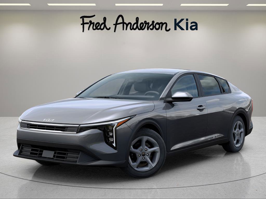 New 2025 Kia K4 LXS image 1