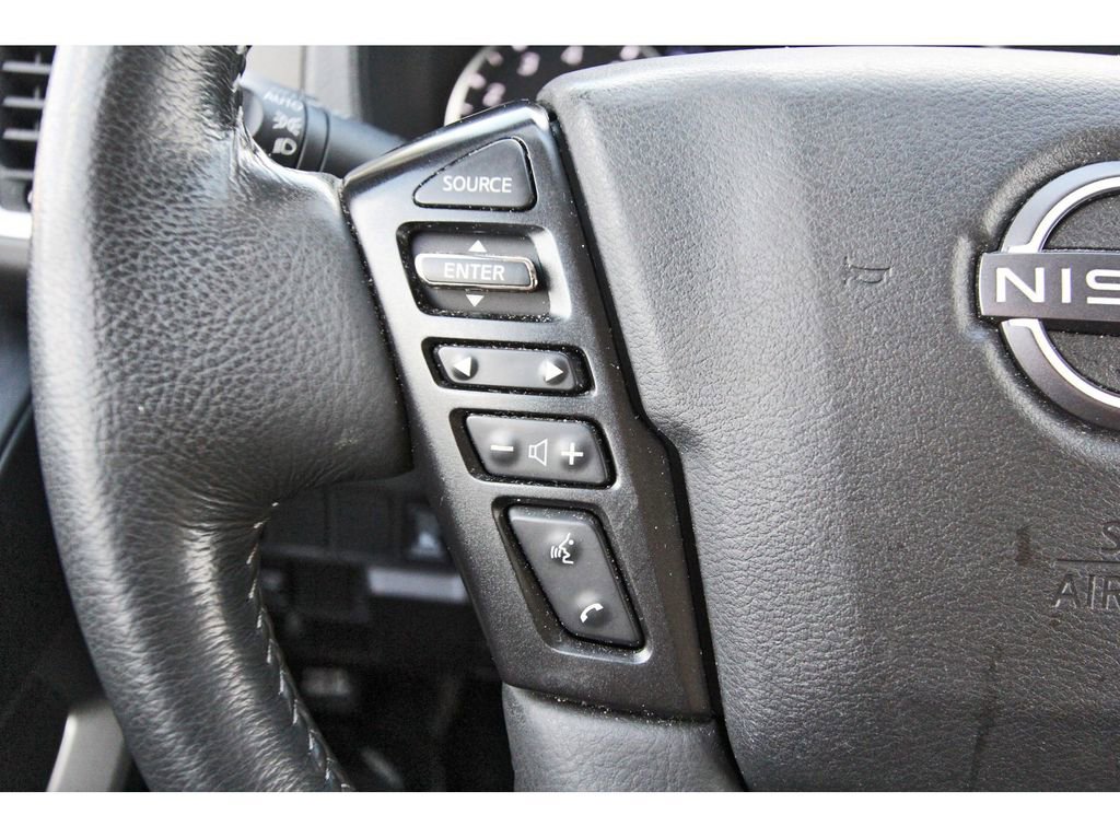 Used 2023 Nissan Frontier SV w/ SV Convenience Package image 13