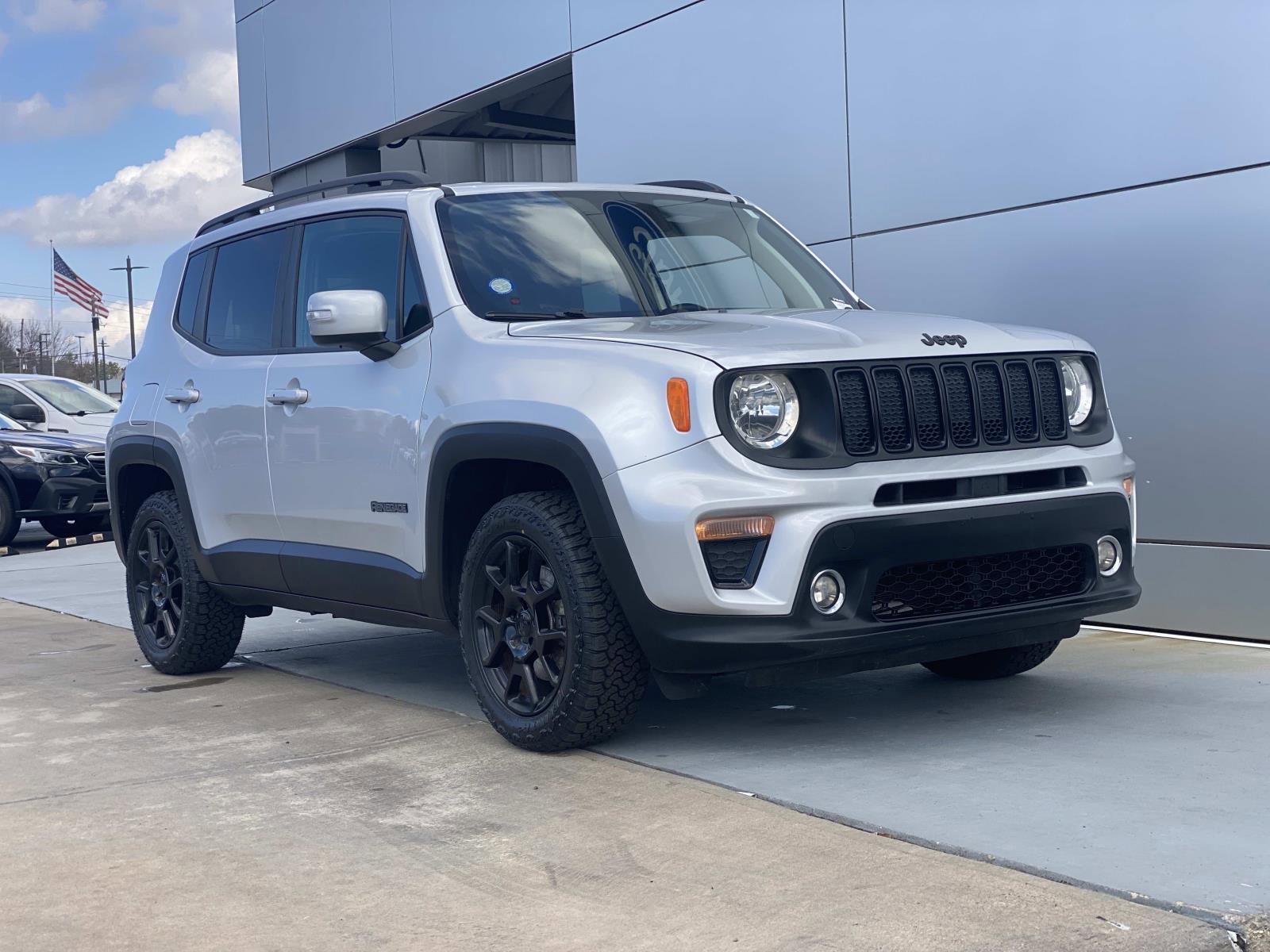 Used 2020 Jeep Renegade Altitude image 1