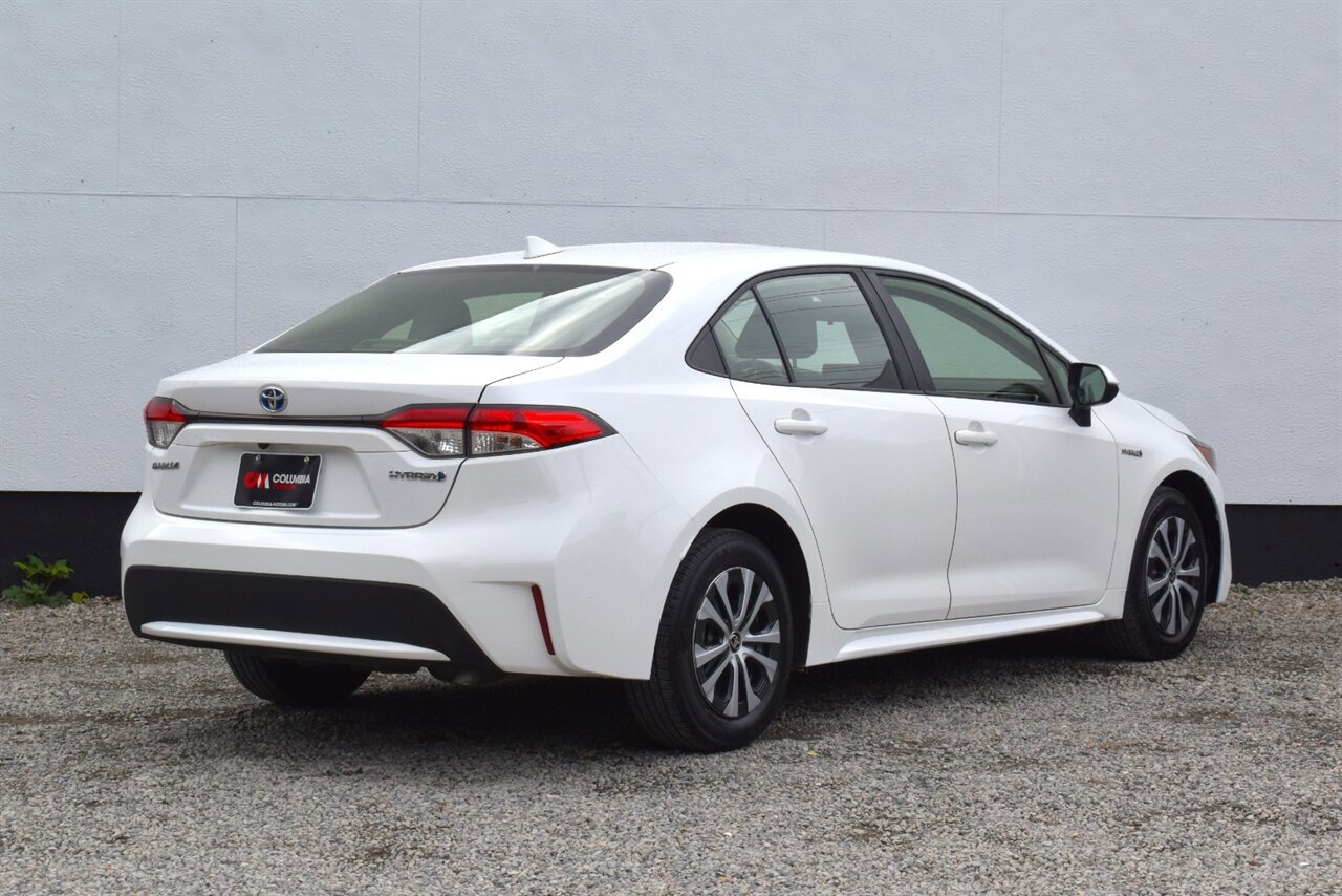 Used 2021 Toyota Corolla LE FWD image 5