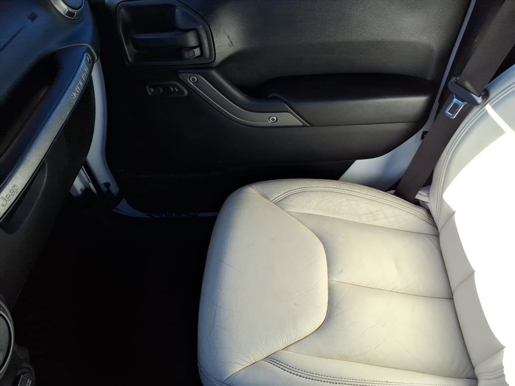 Used 2018 Jeep Wrangler Unlimited Sport S image 29