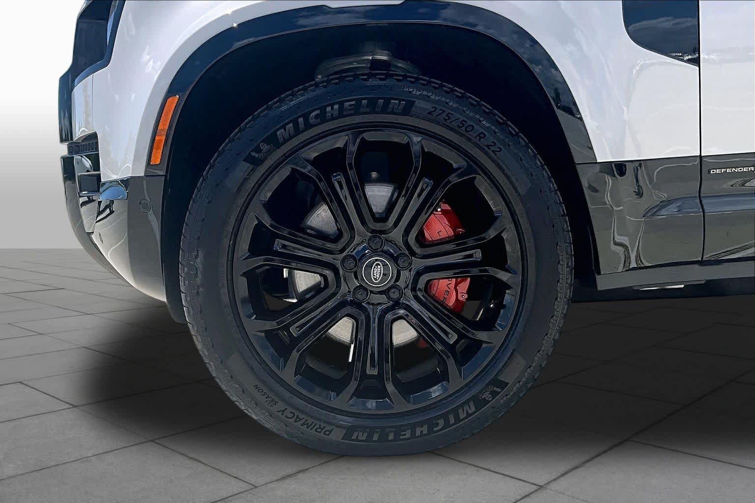 Used 2026 Land Rover Defender 110 X AWD/4WD image 10