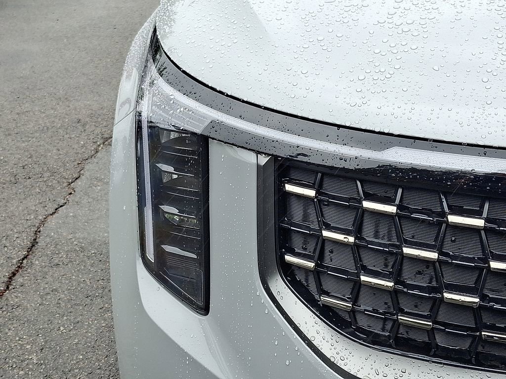 New 2026 Kia Carnival SX w/ SX Dark Edition Package image 9