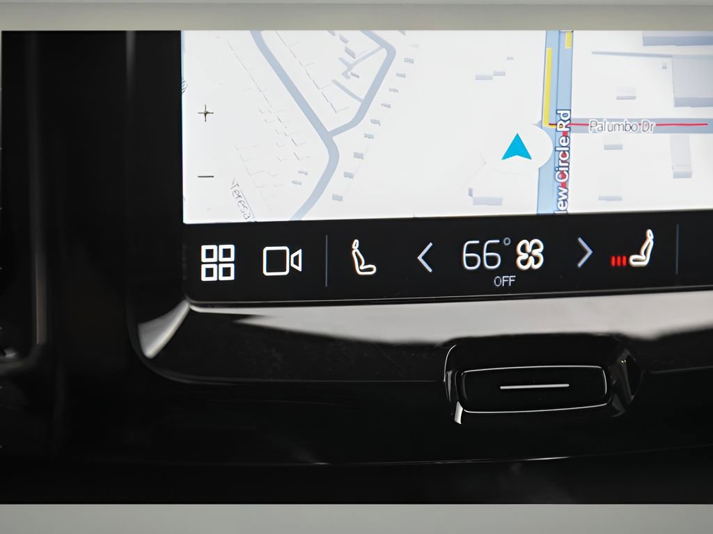 Certified 2025 Volvo XC60 B5 Core image 23