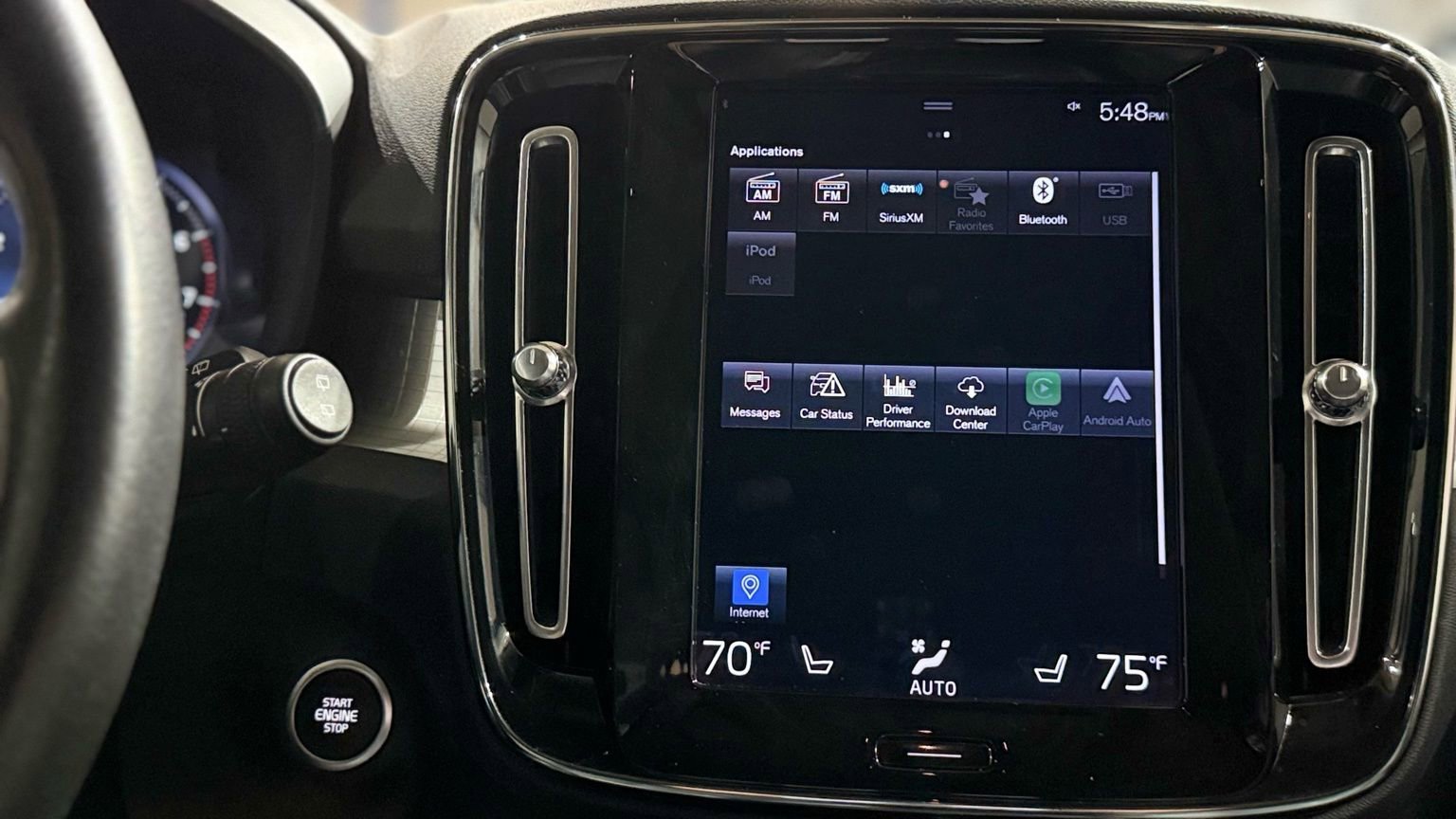 Used 2020 Volvo XC40 T5 Momentum image 61