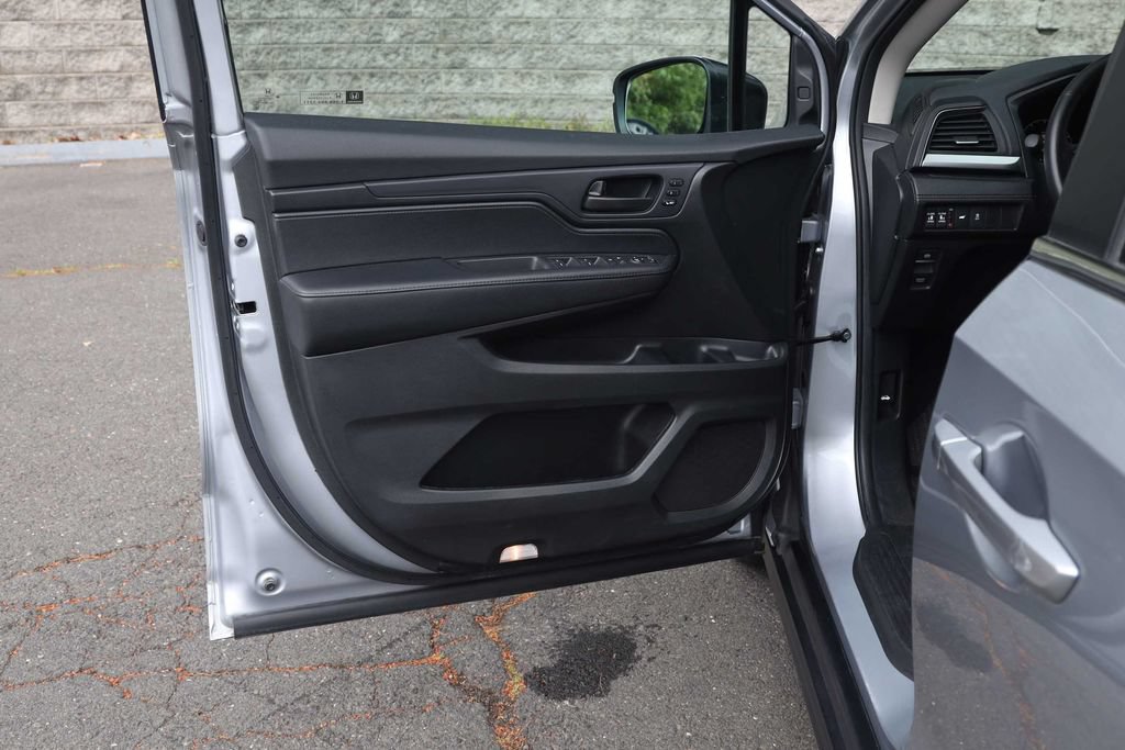 Used 2025 Honda Odyssey EX-L image 23