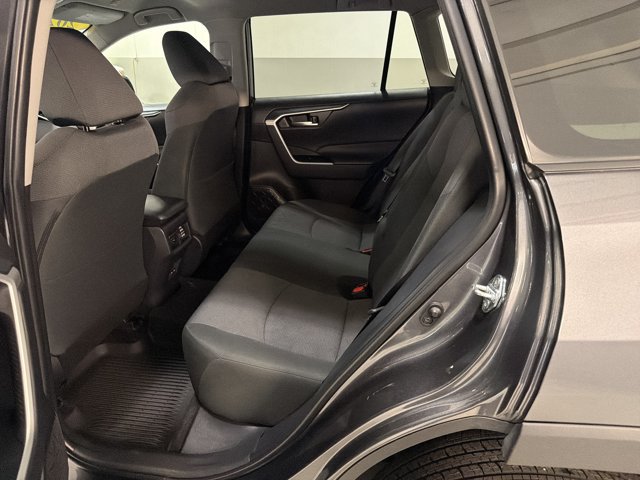 Used 2025 Toyota RAV4 XLE FWD image 21