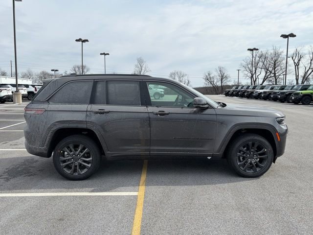 New 2026 Jeep Grand Cherokee Limited AWD/4WD image 9