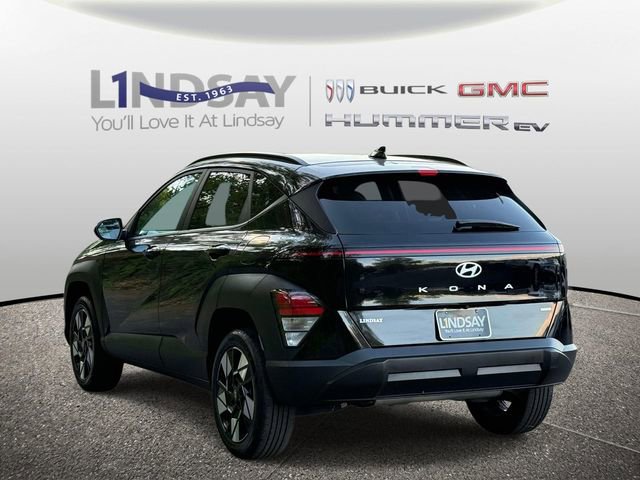 Used 2024 Hyundai Kona SEL AWD/4WD image 4