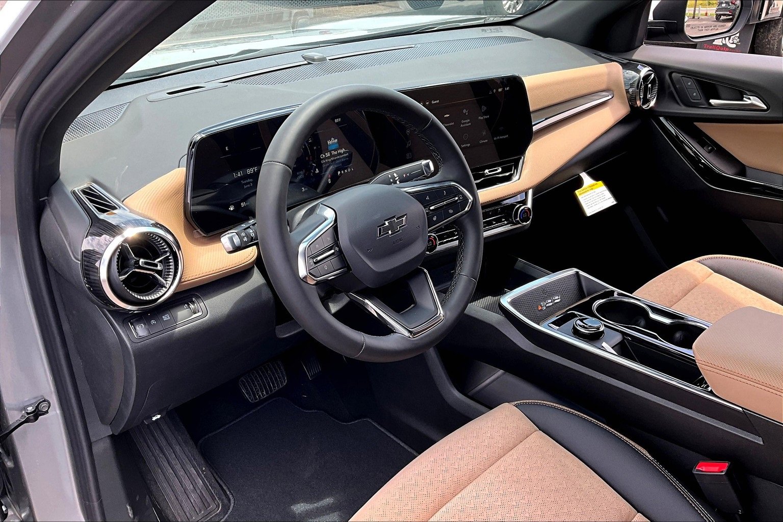 New 2026 Chevrolet Equinox ACTIV w/ Convenience Package III image 6