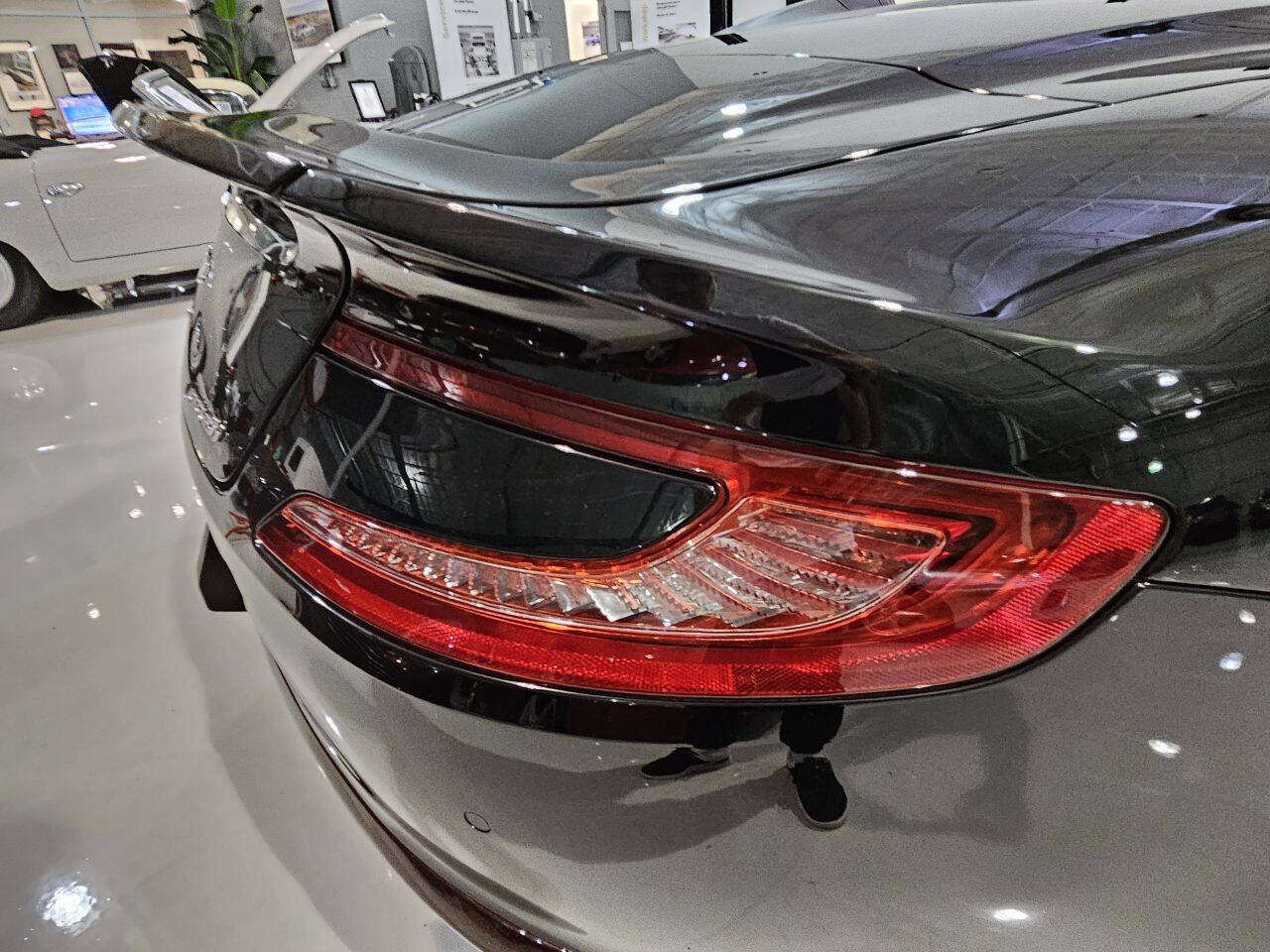 Used 2014 Aston Martin Vanquish Volante image 48