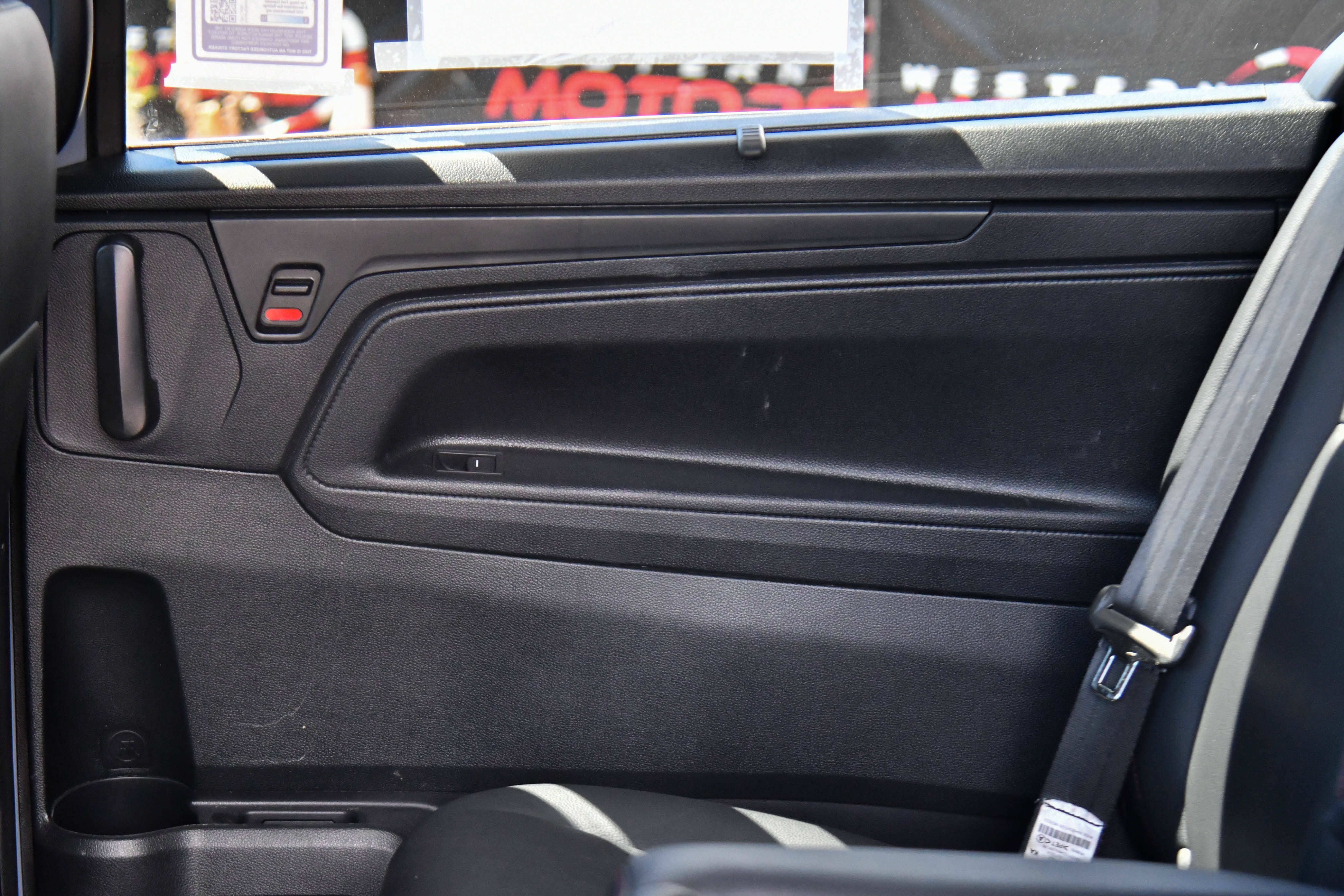 Used 2023 Honda Odyssey Sport image 39