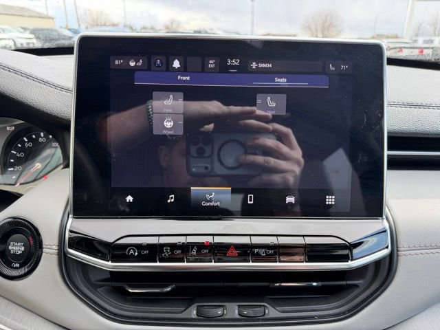 Used 2024 Jeep Compass Limited image 20