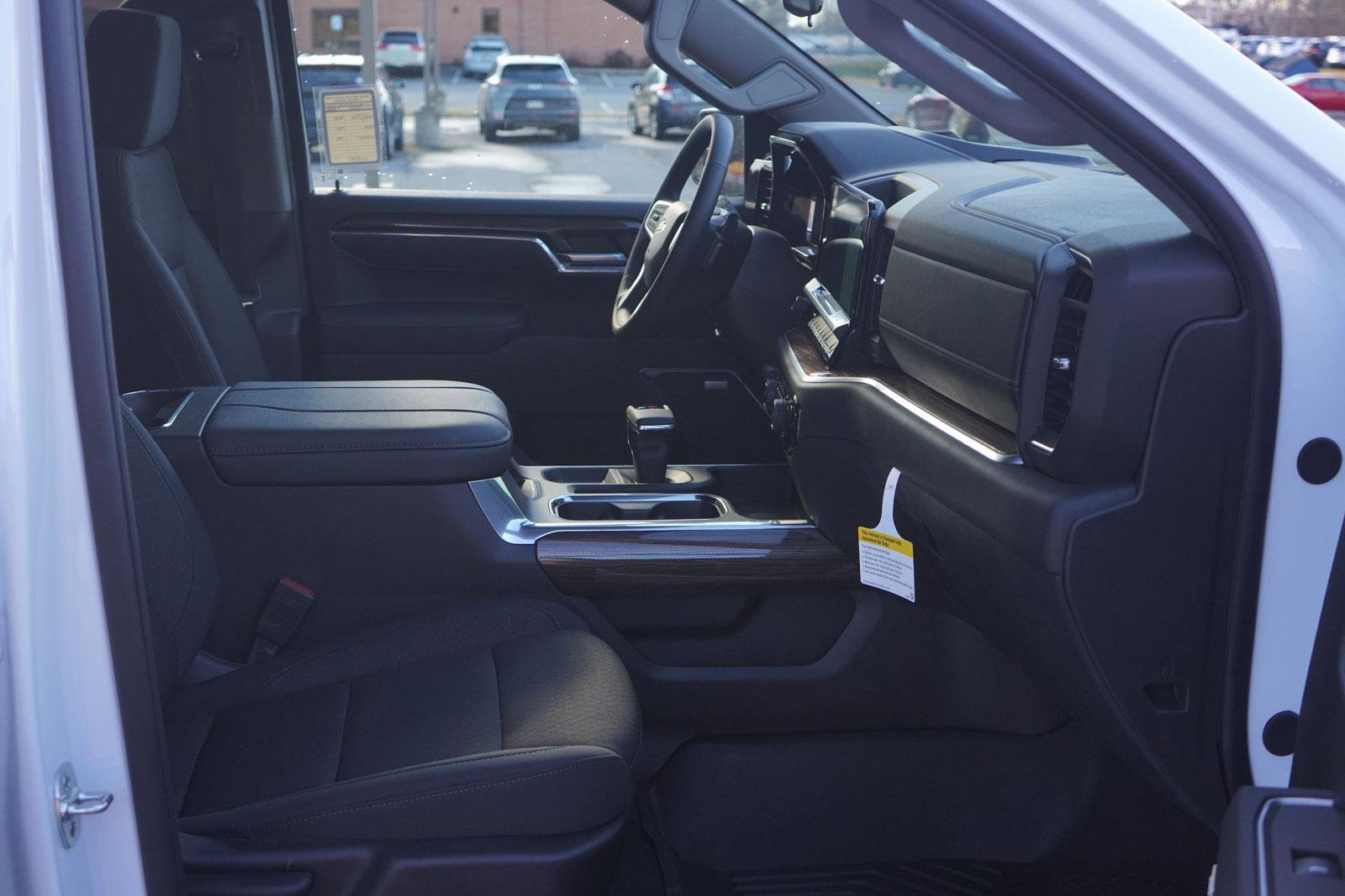 New 2026 Chevrolet Silverado 1500 LT Trail Boss w/ Convenience Package II AWD/4WD image 30