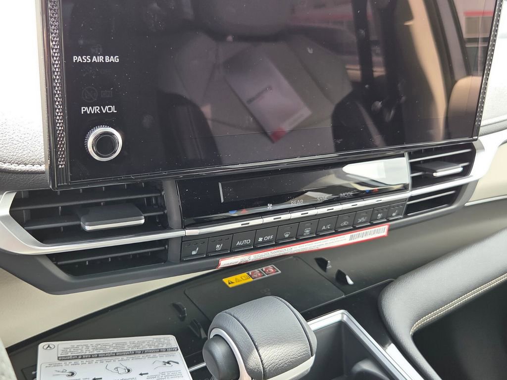 New 2026 Toyota Sienna Limited FWD image 22