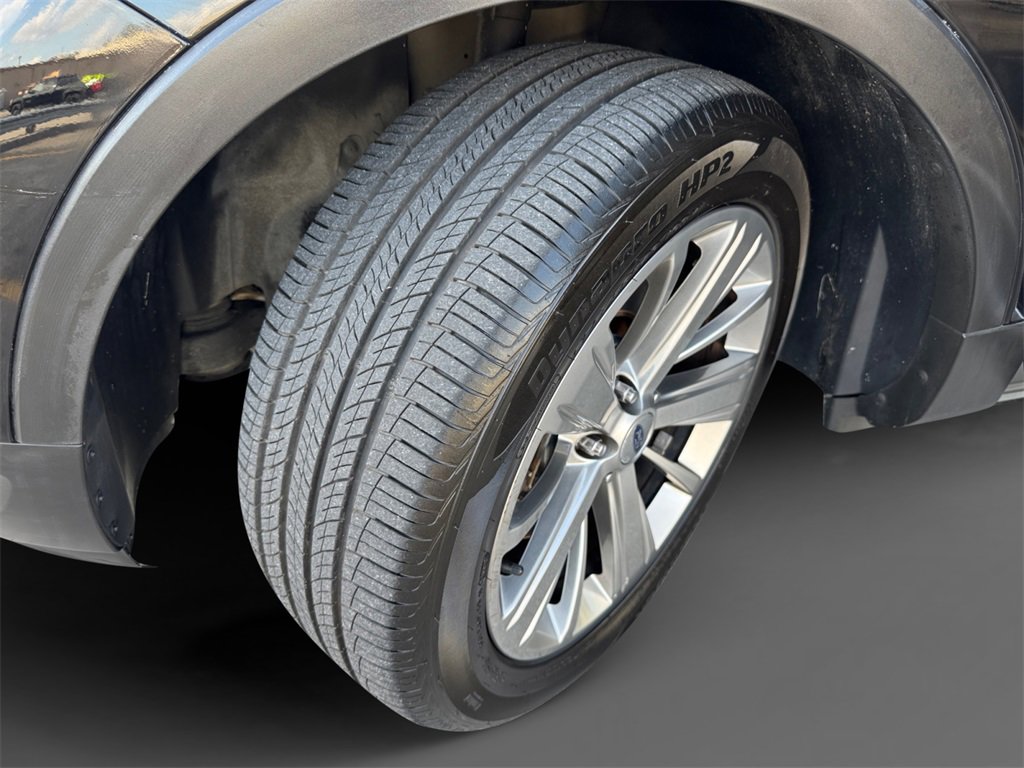 Used 2018 Ford Explorer Limited image 10