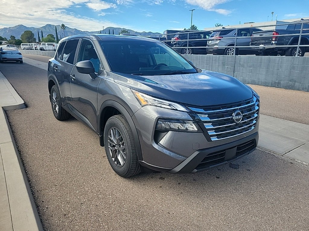 New 2026 Nissan Rogue S image 9