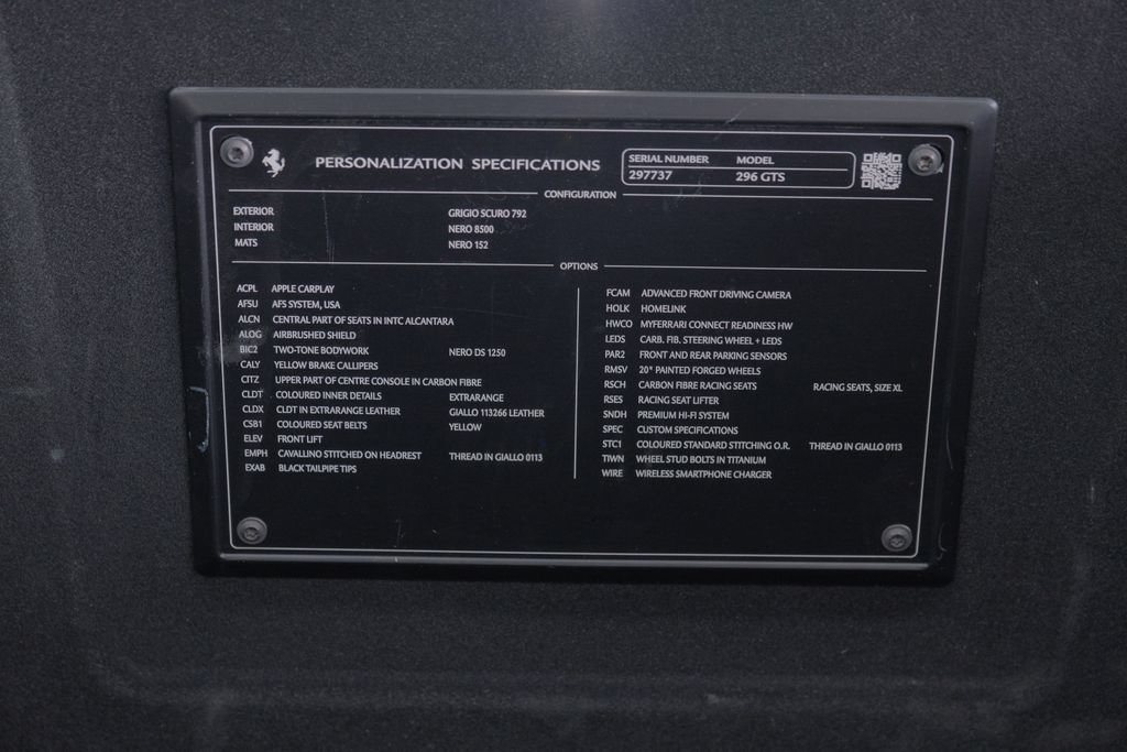 Used 2023 Ferrari 296 GTS RWD image 17