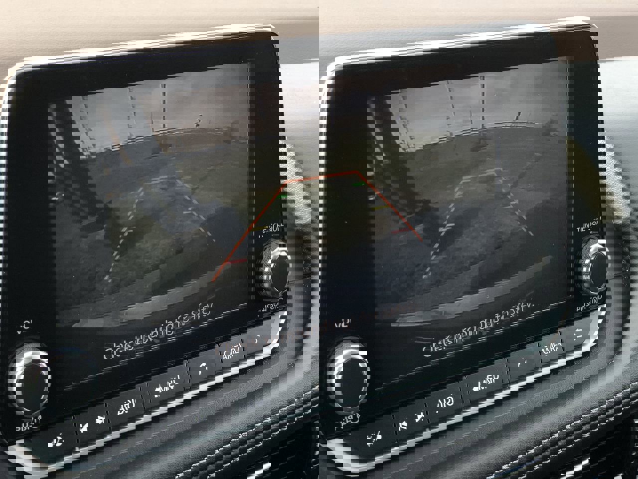 Used 2022 Nissan Rogue SV w/ SV Premium Package image 21