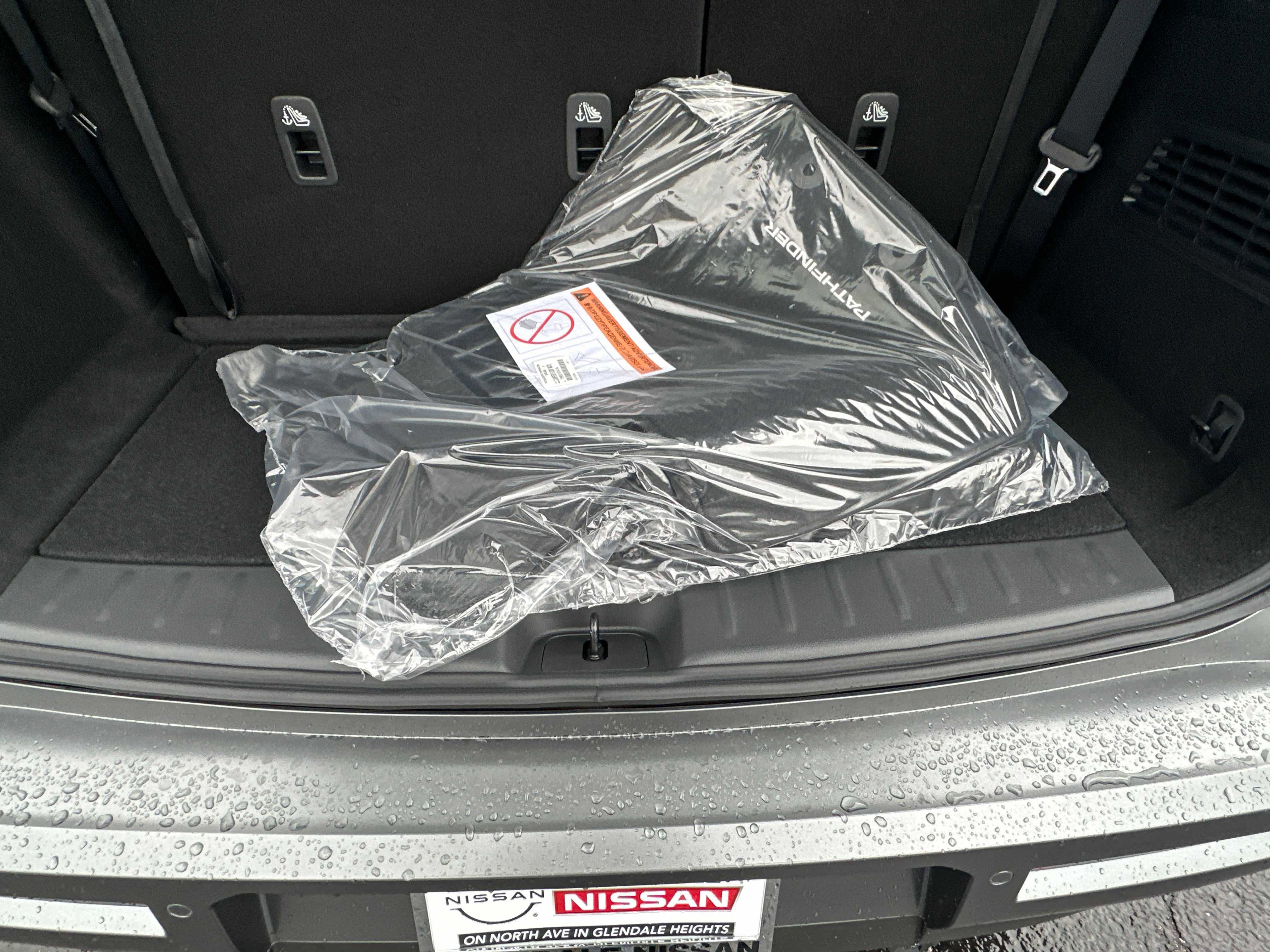 New 2026 Nissan Pathfinder SL w/ SL Premium Package AWD/4WD image 17