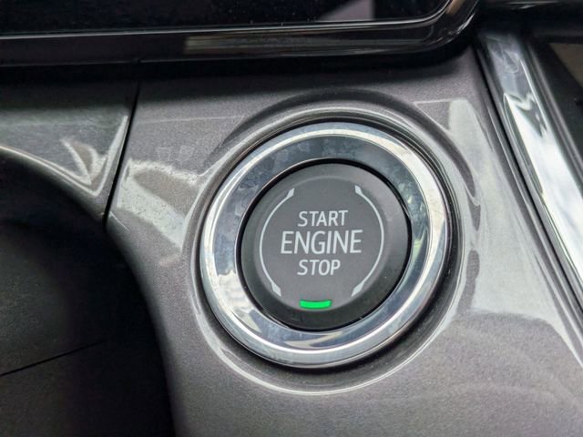 New 2026 Chevrolet Trax ACTIV w/ Sunroof Package FWD image 22