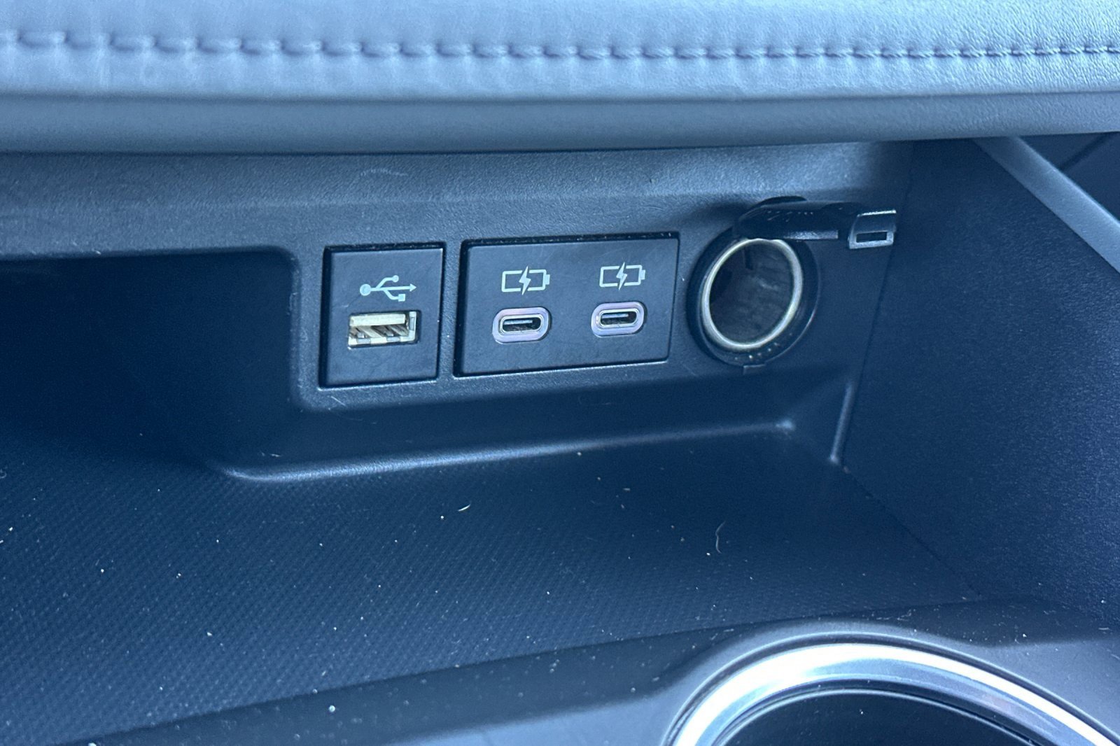 Used 2023 Toyota Highlander XLE image 33