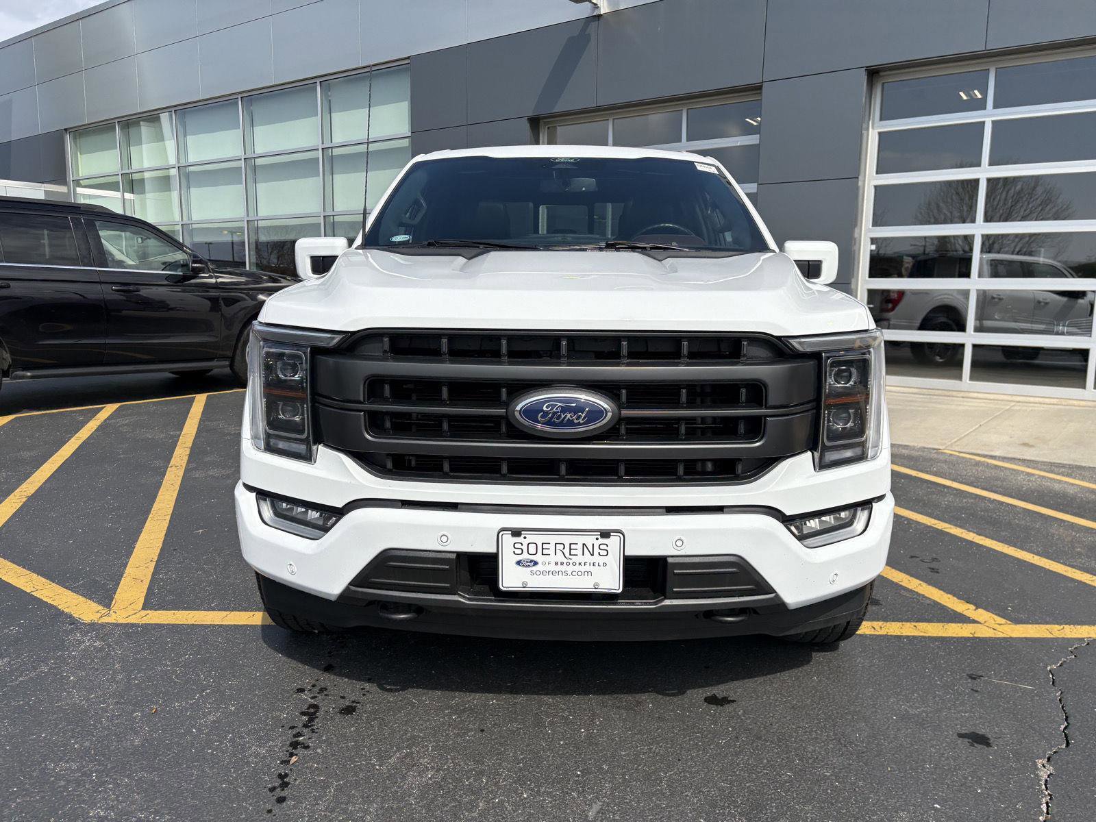 Used 2022 Ford F150 Lariat w/ Equipment Group 502A High AWD/4WD image 2