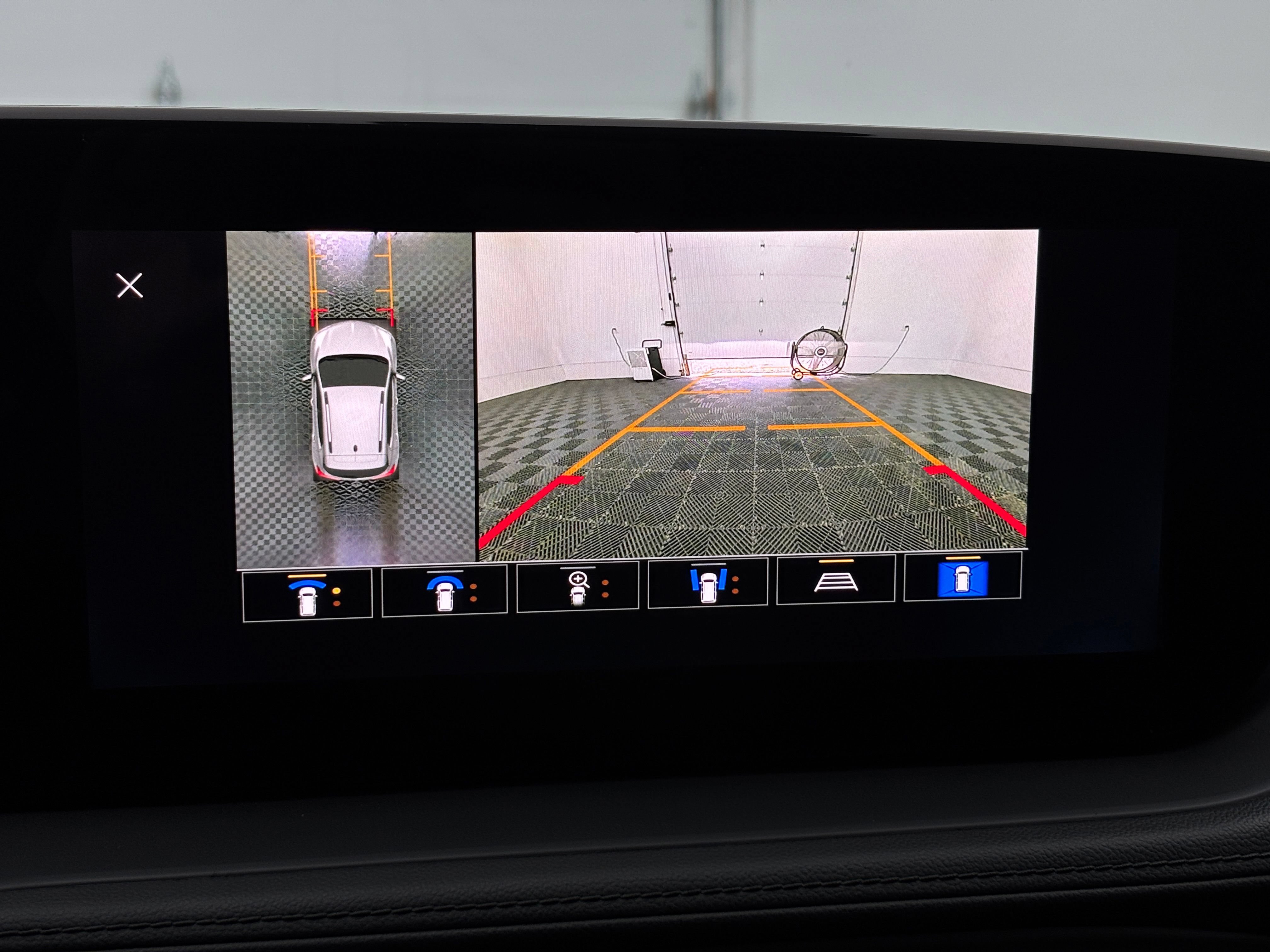 New 2026 Buick Encore GX Sport Touring w/ Advanced Technology Package FWD image 4
